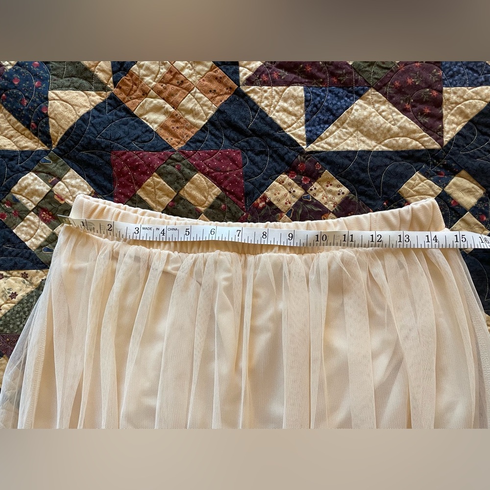 ❤️HOST PICK❤️H&M MAMA Tulle skirt Size Medium (Maternity) - Picture 7 of 14